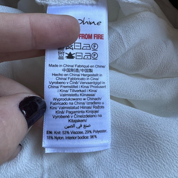 Seraphine Layered Knit Maternity & Nursing  size 4 maternity nursing nwt - Picture 12 of 12